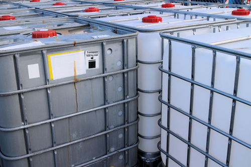 Four Things to Keep in Mind When Transporting Liquids in an IBC Tote