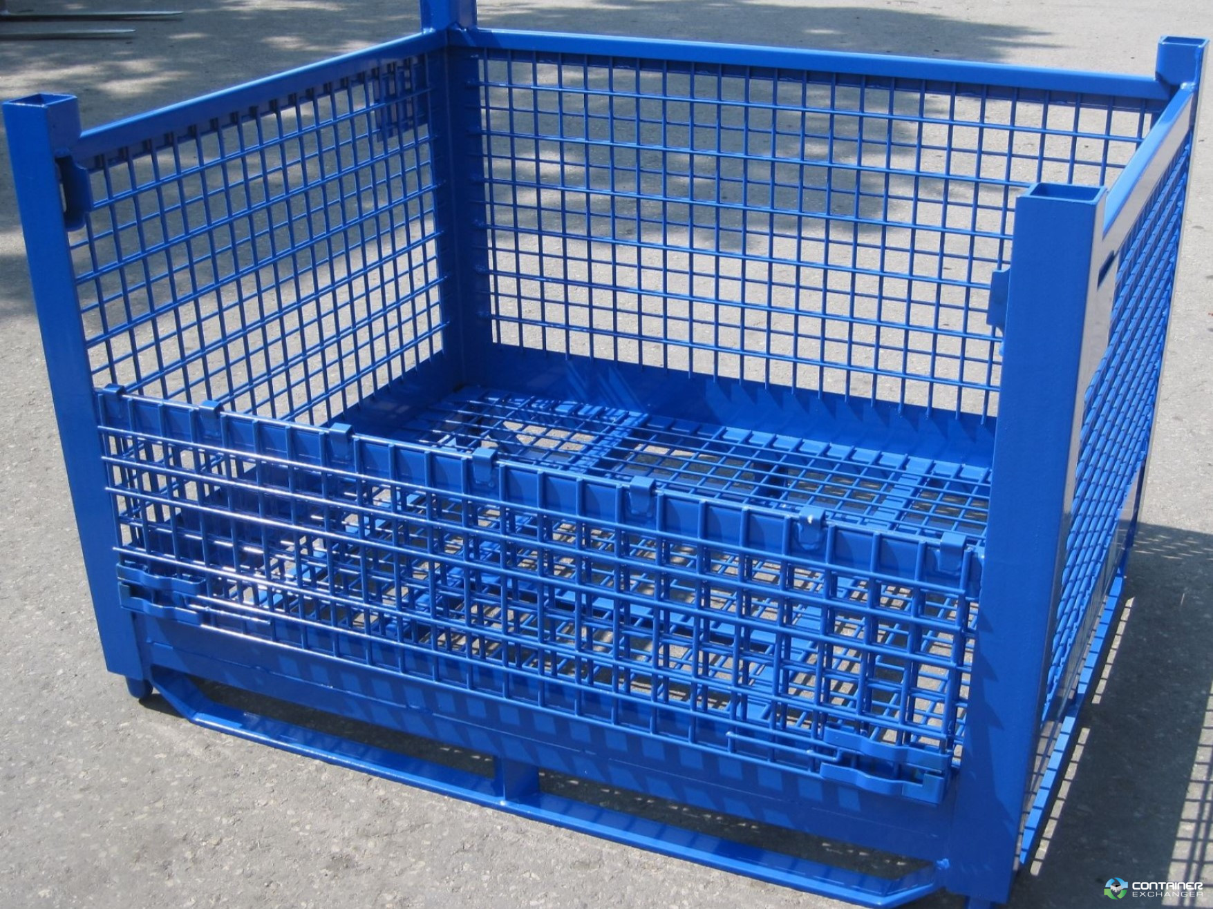 A Guide to Industrial Wire Baskets