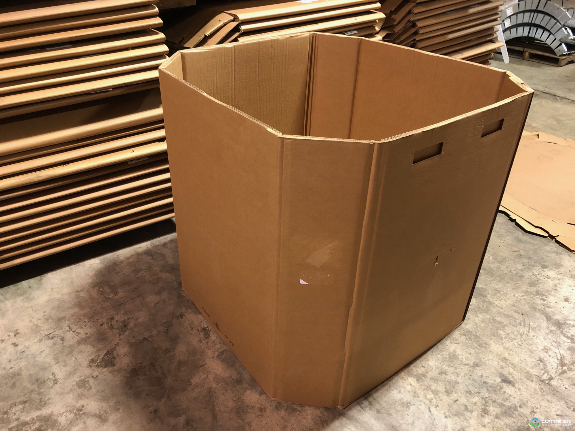 Gaylord Box Container Size Guide: Standard Dimensions and Sizes